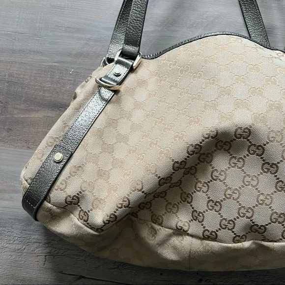 Gucci Abbey Shoulder Bag GG Canvas (Medium) - Picture 3 of 13